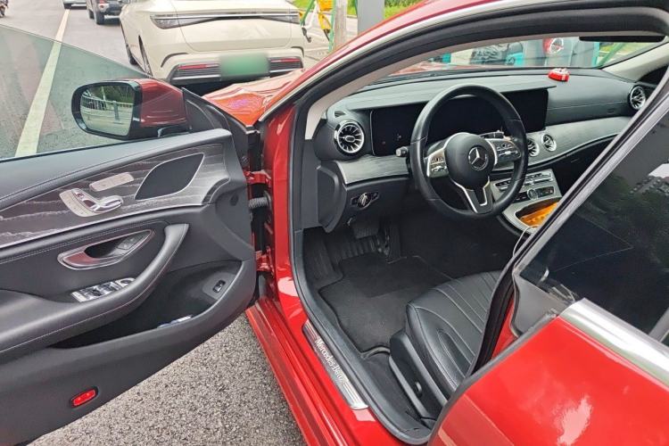 Used Mercedes-Benz CLS 2020 CLS 300 Sport Edition Driver Seat