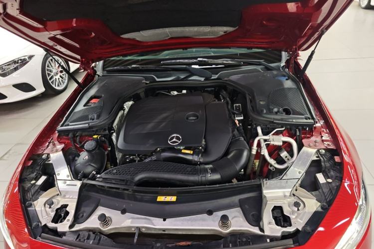 Used Mercedes-Benz CLS 2020 CLS 300 Luxury Model Engine Bay