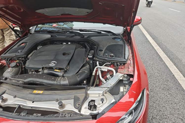 Used Mercedes-Benz CLS 2020 CLS 300 Sport Edition Engine Bay Left