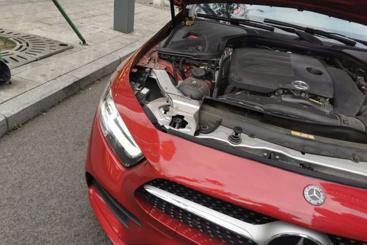 Used Mercedes-Benz CLS 2020 CLS 300 Sport Edition Engine Bay Right