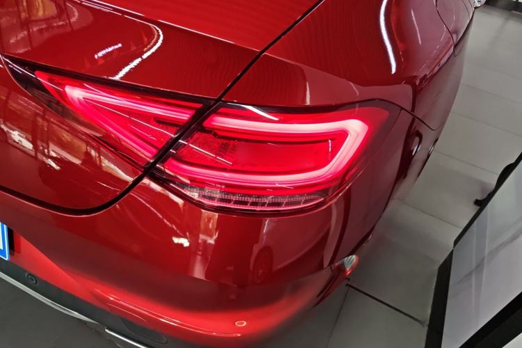 Used Mercedes-Benz CLS 2020 CLS 300 Luxury Model Exterior 6