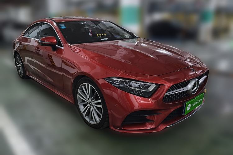 Used Mercedes-Benz CLS 2020 CLS 300 Sport Edition Front Right 45 Deg