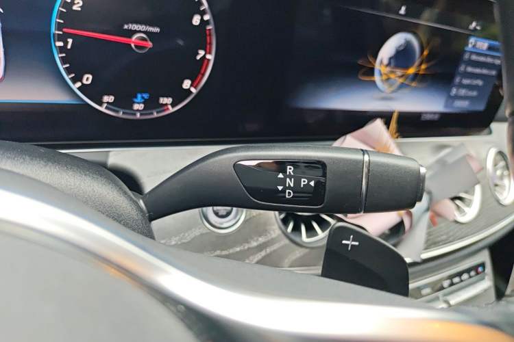 Used Mercedes-Benz CLS 2020 CLS 300 Sport Edition Gear Lever