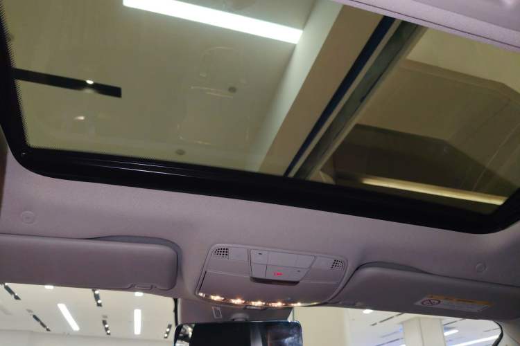 Used Mercedes-Benz CLS 2020 CLS 300 Luxury Model Headliner