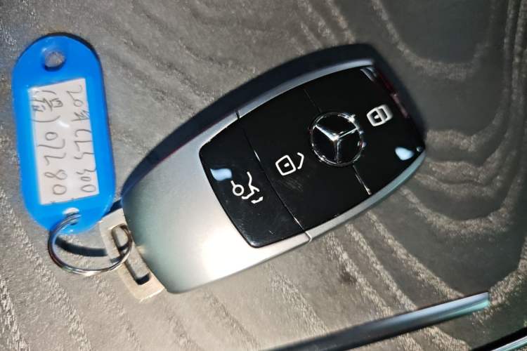 Used Mercedes-Benz CLS 2020 CLS 300 Luxury Model Interior 1