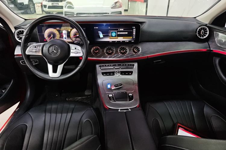 Used Mercedes-Benz CLS 2020 CLS 300 Luxury Model Interior 2