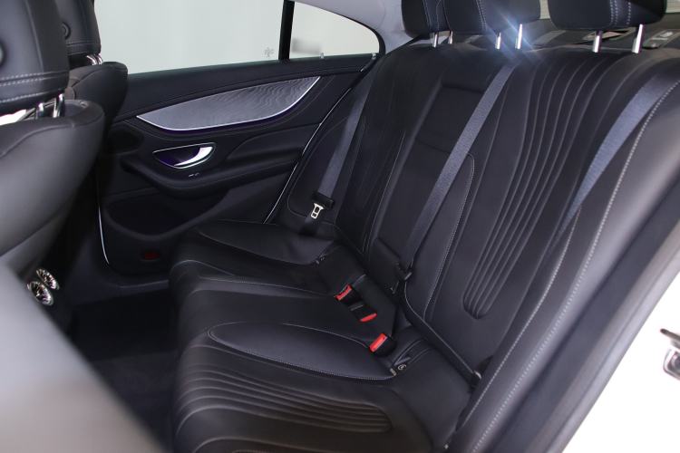 Used Mercedes-Benz CLS 2020 CLS 300 Sport Edition Interior 5