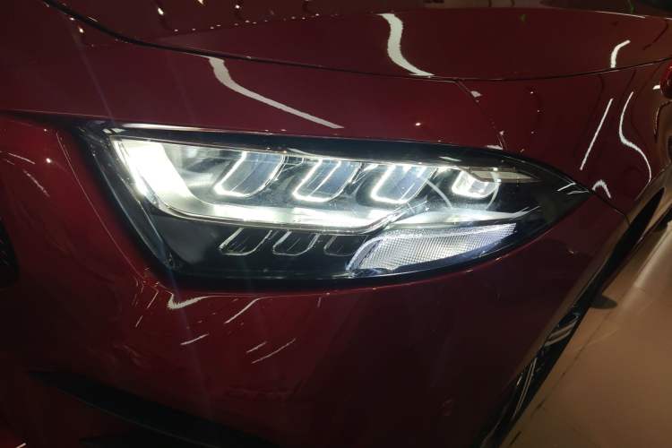 Used Mercedes-Benz CLS 2020 CLS 300 Luxury Model Left Front Headlight
