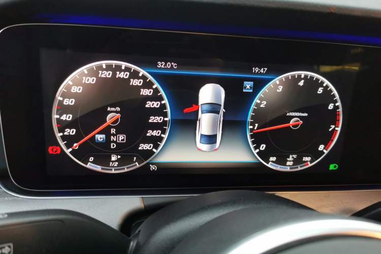 Used Mercedes-Benz CLS 2020 CLS 300 Sport Edition Odometer Close Up