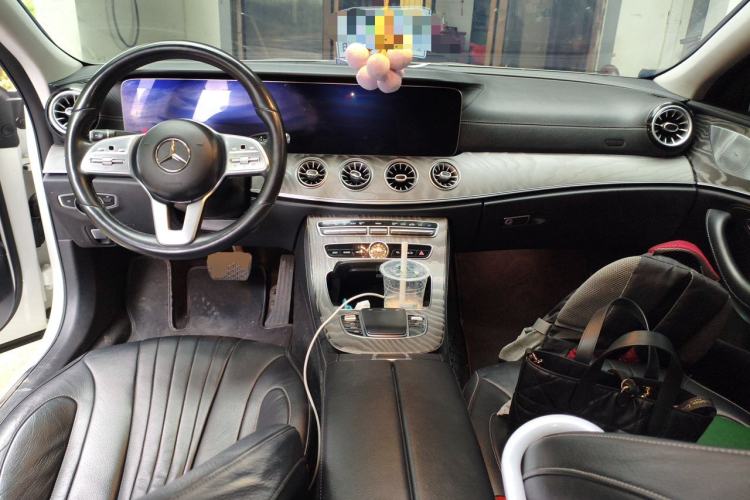 Used Mercedes-Benz CLS 2020 CLS 300 Sport Edition Center Console