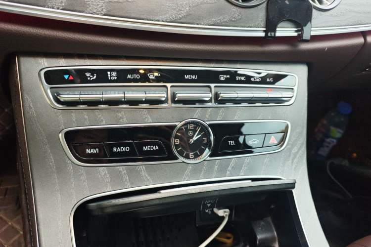 Used Mercedes-Benz CLS 2020 CLS 300 Sport Edition Audio And AC Panel