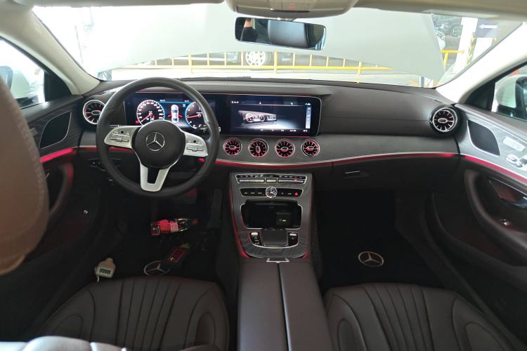 Used Mercedes-Benz CLS 2020 CLS 300 Sport Edition Center Console