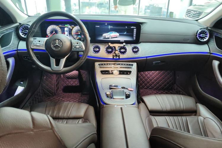 Used Mercedes-Benz CLS 2020 CLS 260 Center Console