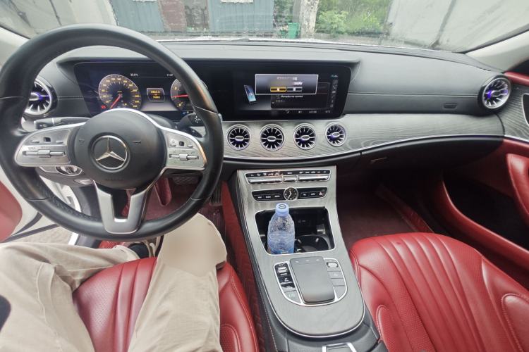 Used Mercedes-Benz CLS 2020 CLS 300 Sport Edition Center Console