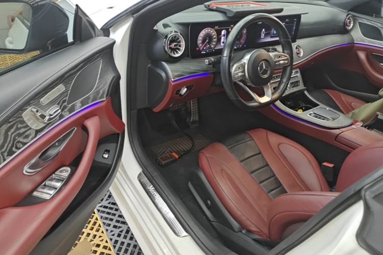 Used Mercedes-Benz CLS 2020 CLS 300 Sport Edition Driver Seat