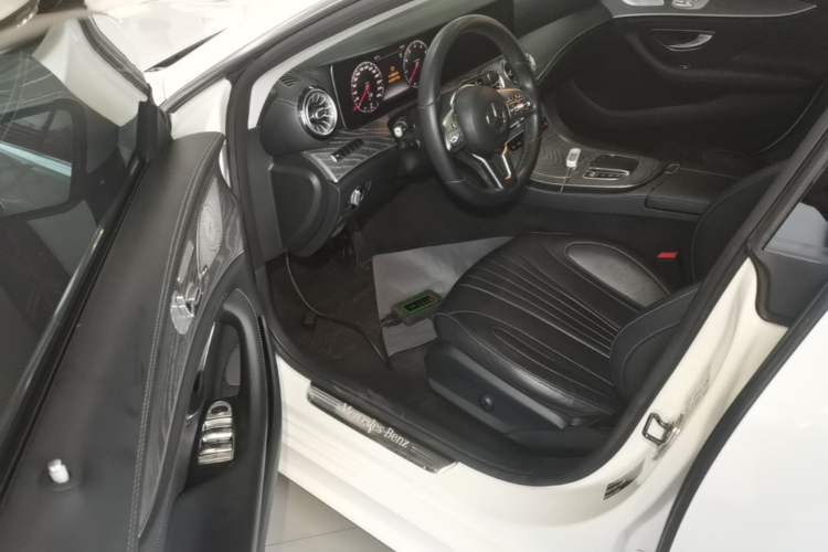Used Mercedes-Benz CLS 2020 CLS 300 Luxury Model Driver Seat