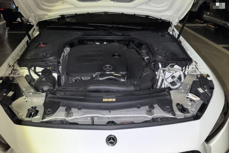 Used Mercedes-Benz CLS 2020 CLS 300 Luxury Model Engine Bay