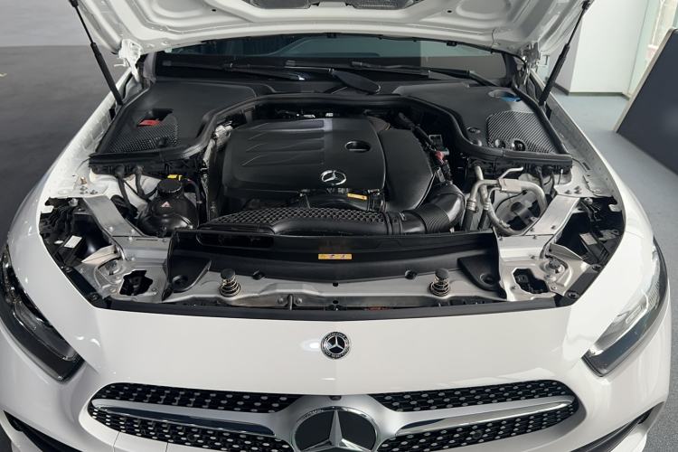 Used Mercedes-Benz CLS 2020 CLS 300 Luxury Model Engine Bay