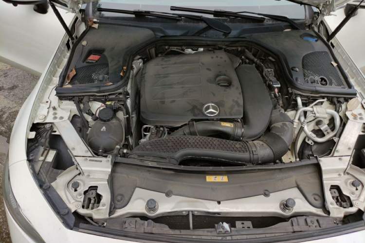 Used Mercedes-Benz CLS 2020 CLS 300 Sport Edition Engine Bay Right