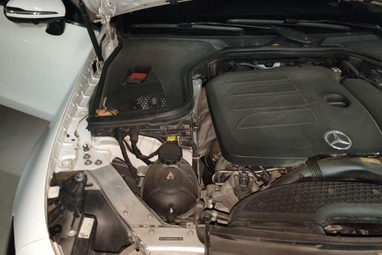 Used Mercedes-Benz CLS 2020 CLS 300 Sport Edition Engine Bay Right