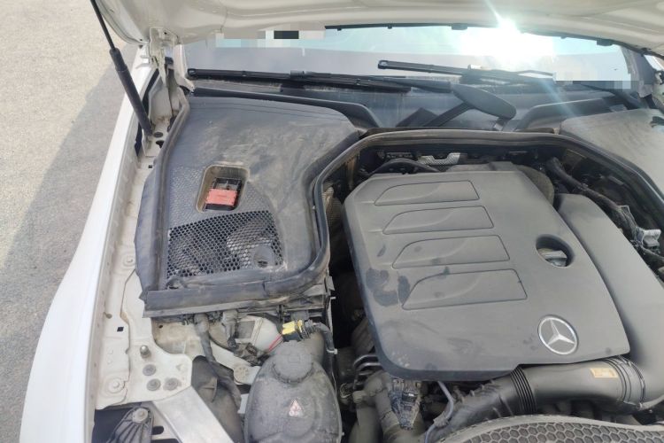 Used Mercedes-Benz CLS 2020 CLS 300 Luxury Model Engine Bay Right