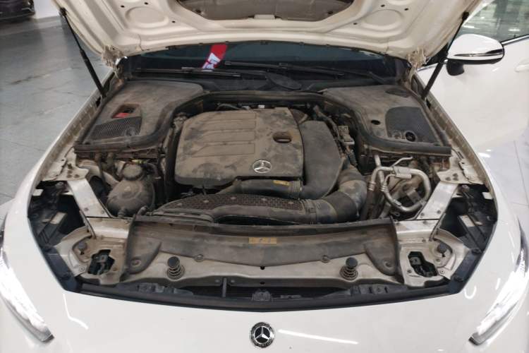 Used Mercedes-Benz CLS 2020 CLS 300 Sport Edition Engine Bay