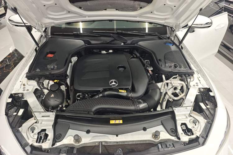 Used Mercedes-Benz CLS 2020 CLS 300 Sport Edition Engine Bay