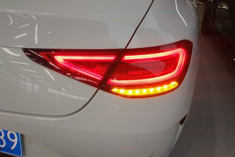 Used Mercedes-Benz CLS 2020 CLS 300 Sport Edition Exterior 3