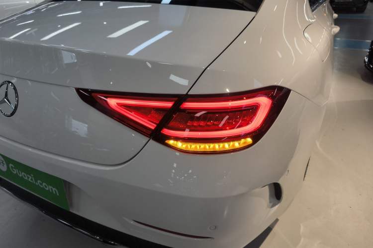 Used Mercedes-Benz CLS 2020 CLS 300 Sport Edition Exterior 3