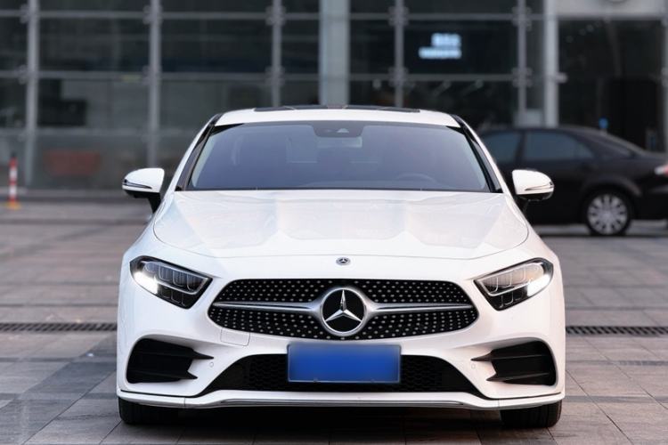 Used Mercedes-Benz CLS 2020 CLS 300 Luxury Model Exterior 4