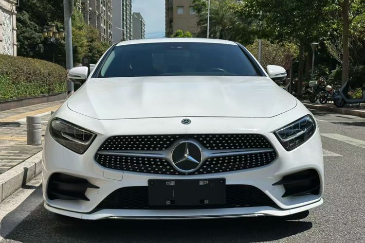 Used Mercedes-Benz CLS 2020 CLS 300 Luxury Model Exterior 4