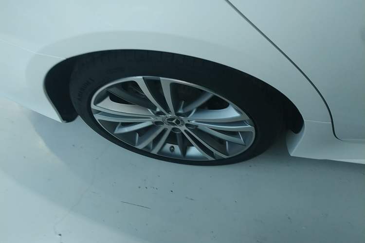 Used Mercedes-Benz CLS 2020 CLS 300 Sport Edition Exterior 5