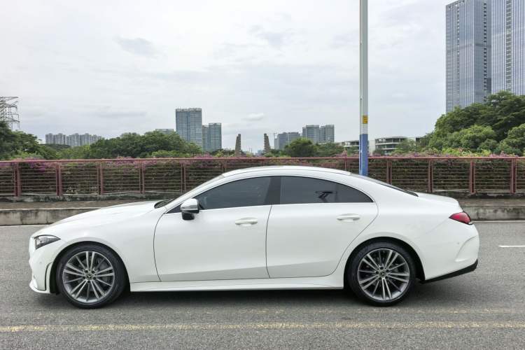 Used Mercedes-Benz CLS 2020 CLS 300 Sport Edition Exterior 5