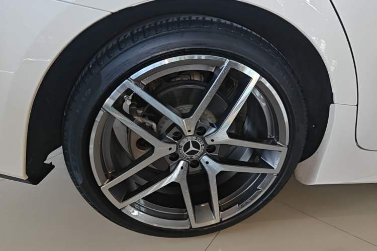 Used Mercedes-Benz CLS 2020 CLS 300 Sport Edition Exterior 5