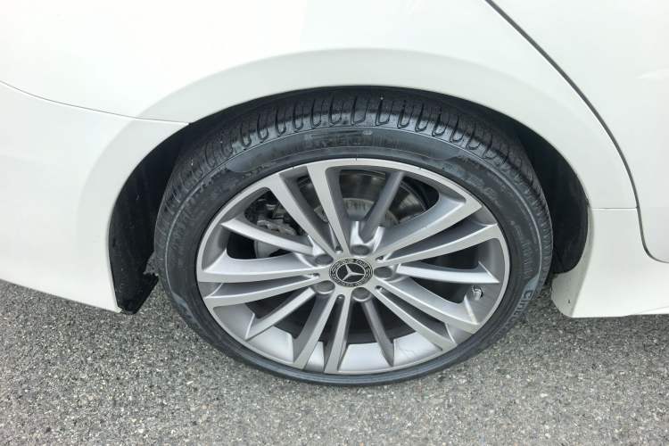 Used Mercedes-Benz CLS 2020 CLS 300 Sport Edition Exterior 7