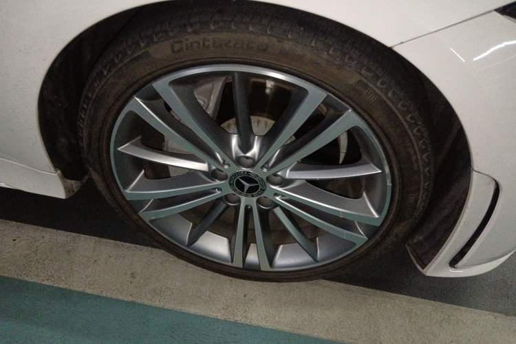 Used Mercedes-Benz CLS 2020 CLS 300 Sport Edition Exterior 7