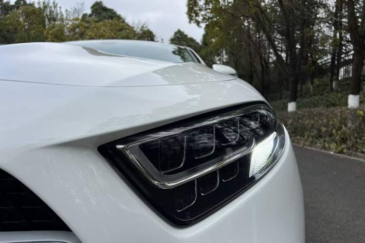 Used Mercedes-Benz CLS 2020 CLS 260 Exterior 9