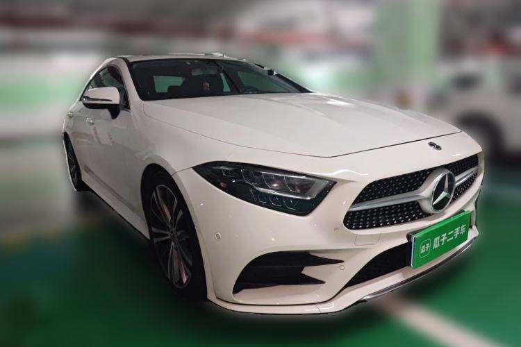 Used Mercedes-Benz CLS 2020 CLS 300 Sport Edition Front Right 45 Deg