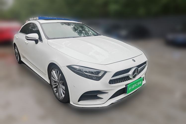 Used Mercedes-Benz CLS 2020 CLS 300 Sport Edition Front Right 45 Deg