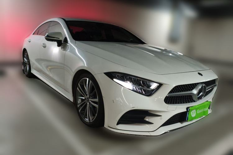 Used Mercedes-Benz CLS 2020 CLS 300 Sport Edition Front Right 45 Deg