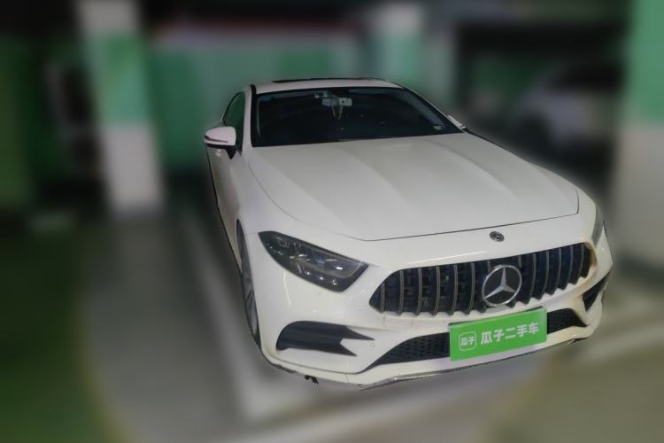 Used Mercedes-Benz CLS 2020 CLS 300 Sport Edition Front Right 45 Deg