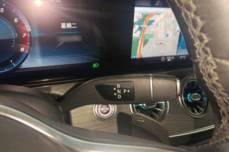 Used Mercedes-Benz CLS 2020 CLS 300 Luxury Model Gear Lever