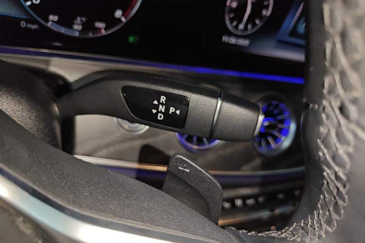 Used Mercedes-Benz CLS 2020 CLS 300 Sport Edition Gear Lever