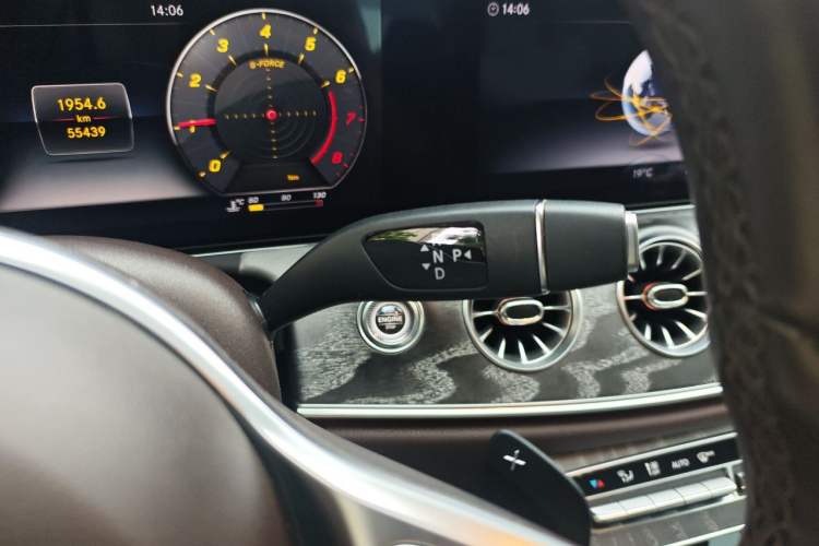 Used Mercedes-Benz CLS 2020 CLS 300 Sport Edition Gear Lever
