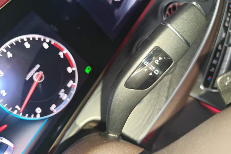 Used Mercedes-Benz CLS 2020 CLS 300 Sport Edition Gear Lever