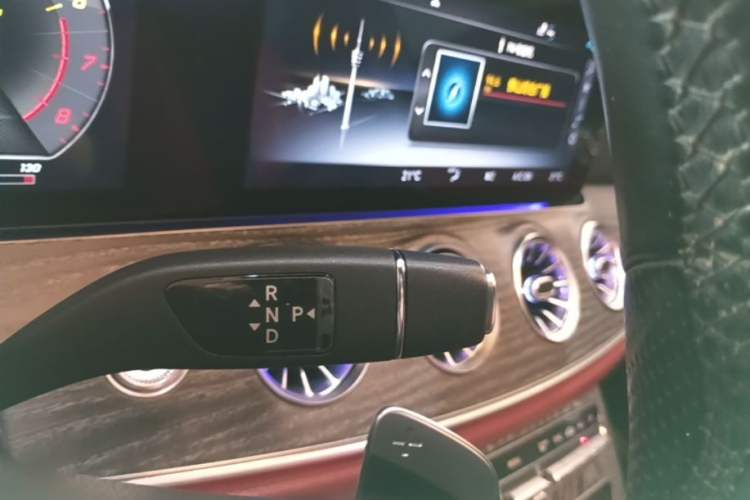 Used Mercedes-Benz CLS 2020 CLS 300 Sport Edition Gear Lever