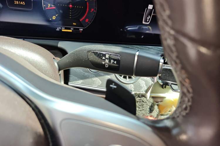 Used Mercedes-Benz CLS 2020 CLS 300 Sport Edition Gear Lever