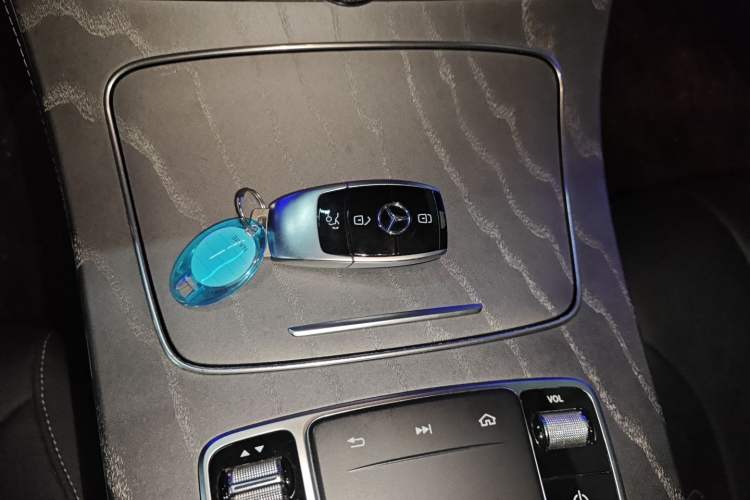 Used Mercedes-Benz CLS 2020 CLS 300 Sport Edition Interior 1