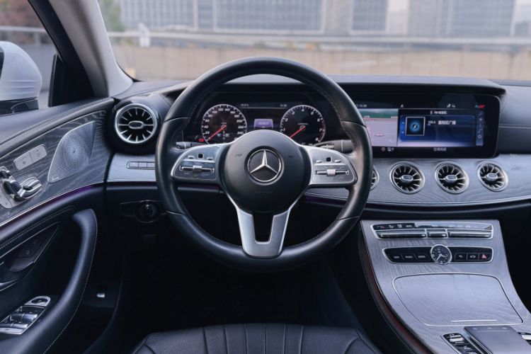 Used Mercedes-Benz CLS 2020 CLS 300 Luxury Model Interior 2