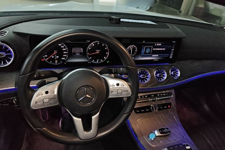 Used Mercedes-Benz CLS 2020 CLS 300 Sport Edition Interior 2